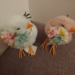 Burton+ Burton Pastel Easter Baby Chicks 6" For Home Decor Lot Of 2